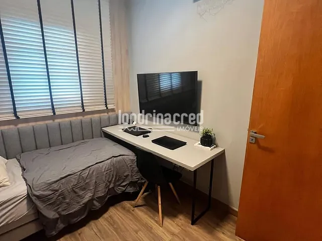 Casa 4 quartos e 3 banheiros, à venda, no bairro Jardim Montecatini em Cambé