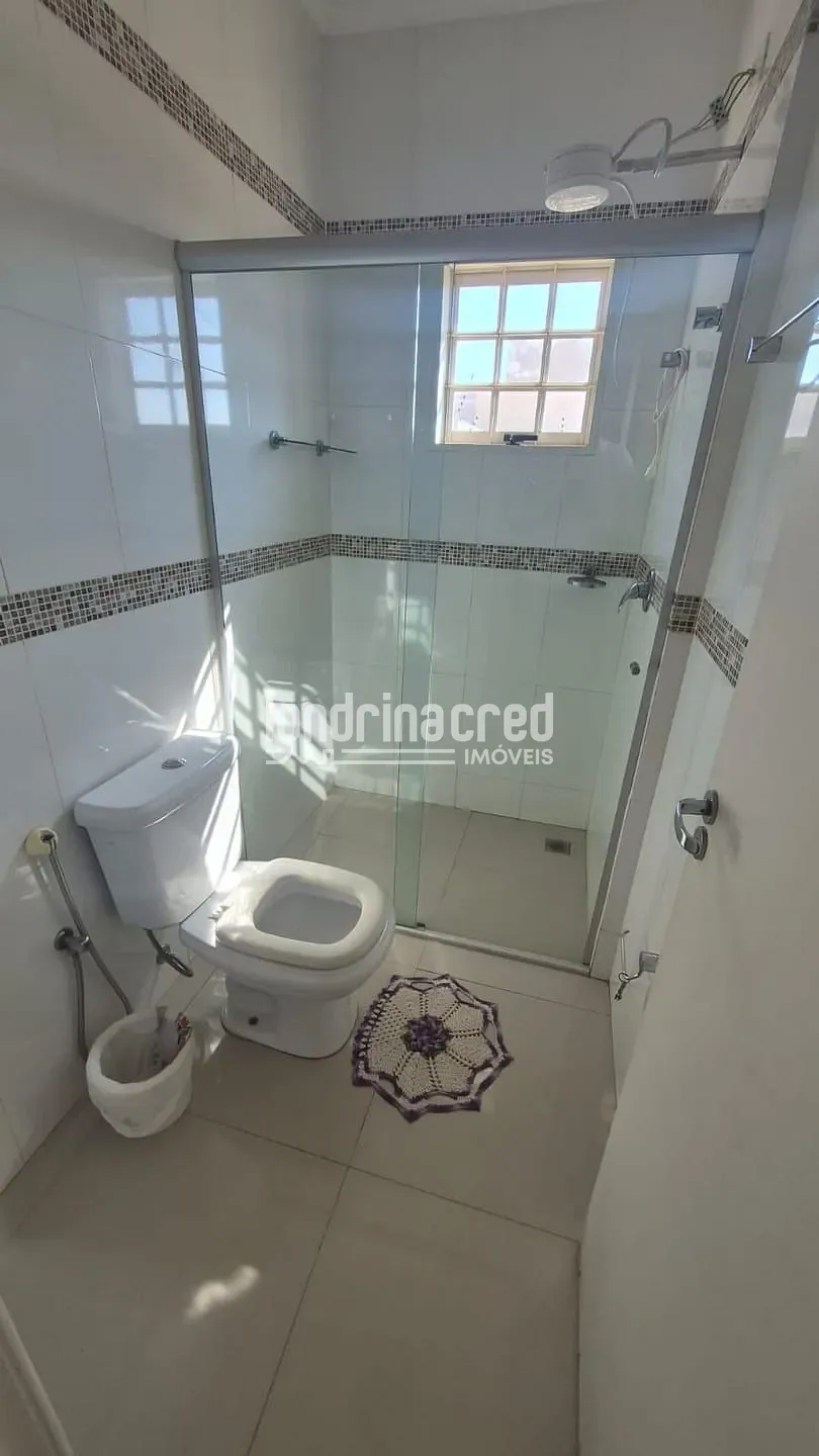 Casa, 3 quartos, 240 m² - Foto 8
