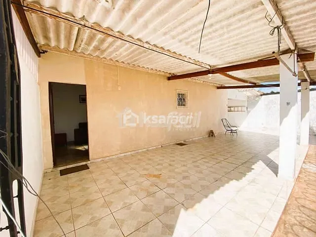 Casa com 188m² 2 quartos e 1 banheiro, à venda, no bairro Vila Bandeirante em Campo Grande
