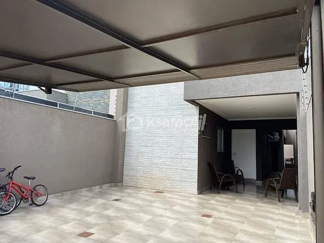 Casa com 210m² 3 quartos e 3 banheiros, à venda, no bairro Jardim Montevidéu em Campo Grande