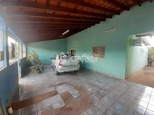 Casa com 300m² 3 quartos e 2 banheiros, à venda, no bairro Coophavila II em Campo Grande