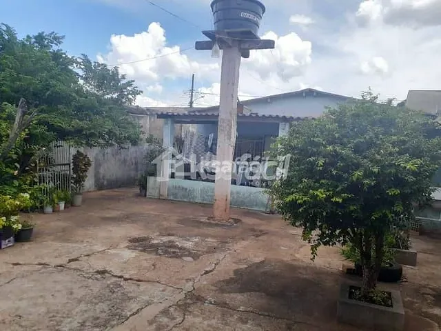 Casa com 300m² 3 quartos e 2 banheiros, à venda, no bairro Coophavila II em Campo Grande