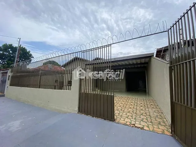 Casa com 360m² 3 quartos e 2 banheiros, à venda, no bairro Jardim Morenão em Campo Grande