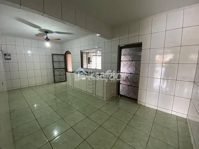 Casa com 360m² 3 quartos e 2 banheiros, à venda, no bairro Jardim Morenão em Campo Grande