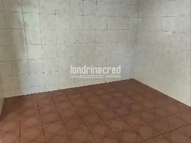 Casa com 200m² 3 quartos e 1 banheiro, à venda, no bairro Jardim Planalto em Londrina