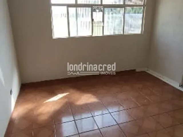 Casa com 200m² 3 quartos e 1 banheiro, à venda, no bairro Jardim Planalto em Londrina