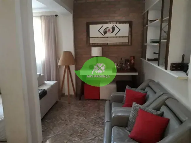 Casa com 670m² 5 quartos e 2 banheiros, à venda, no bairro Jardim Celeste em Sorocaba