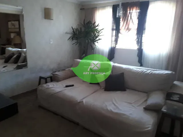 Casa com 670m² 5 quartos e 2 banheiros, à venda, no bairro Jardim Celeste em Sorocaba