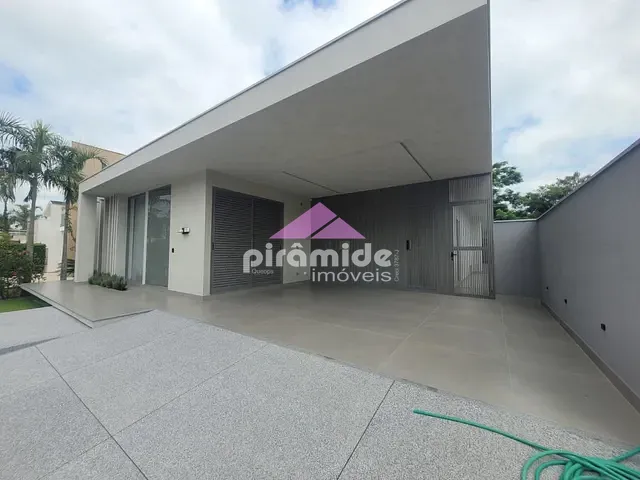 Casa com 530m² 3 quartos e 5 banheiros, à venda, no bairro Jardim Esplanada em São José dos Campos
