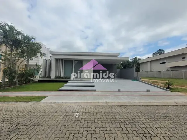 Casa com 530m² 3 quartos e 5 banheiros, à venda, no bairro Jardim Esplanada em São José dos Campos