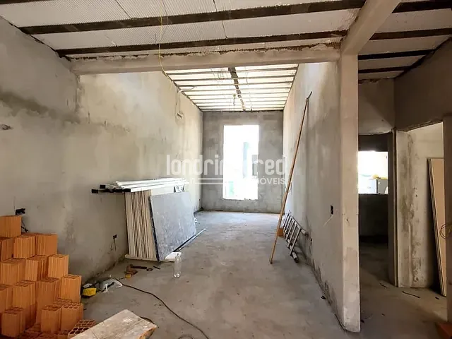 Casa com 150m² 3 quartos e 3 banheiros, à venda, no bairro Condomínio Heimtal Park em Londrina