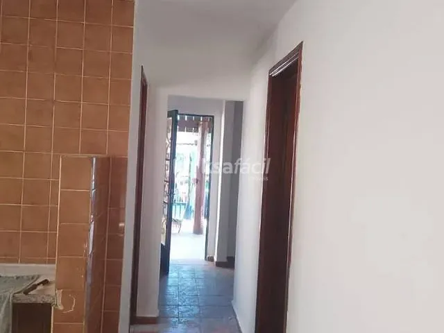 Casa com 200m² 3 quartos e 1 banheiro, à venda, no bairro Vila Moreninha II em Campo Grande