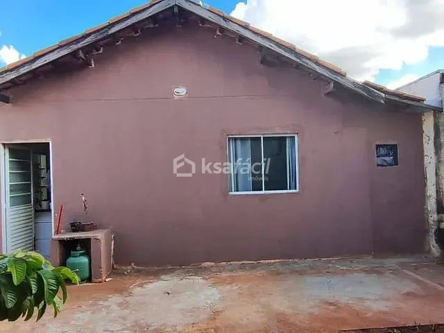 Casa com 200m² 2 quartos e 1 banheiro, à venda, no bairro SitiocaS 3 em Campo Grande