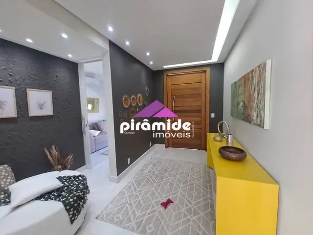 Casa com 300m², à venda, no bairro Parque Residencial Maria Elmira em Caçapava