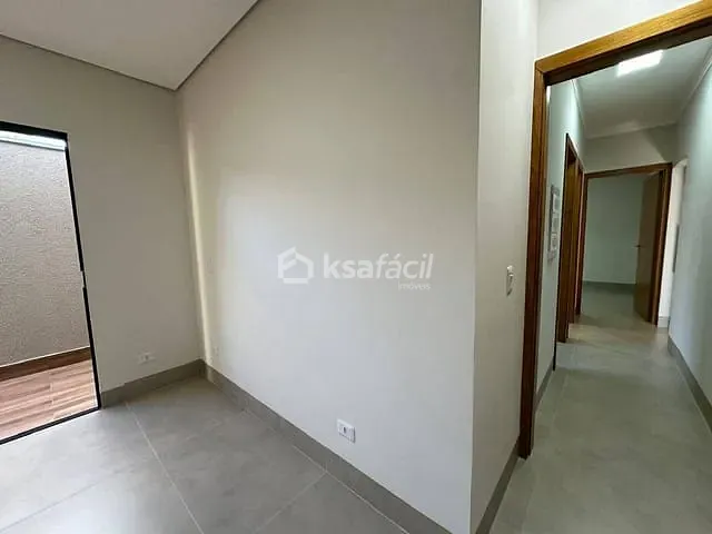 Casa com 250m² 3 quartos e 3 banheiros, à venda, no bairro Residencial Sírio Libanês II em Campo Grande