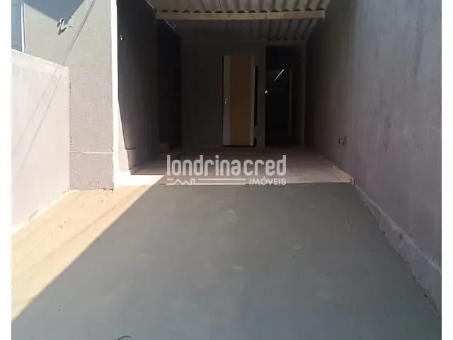 Casa com 250m² 4 quartos e 2 banheiros, à venda, no bairro Conjunto Habitacional Mister Thomas em Londrina