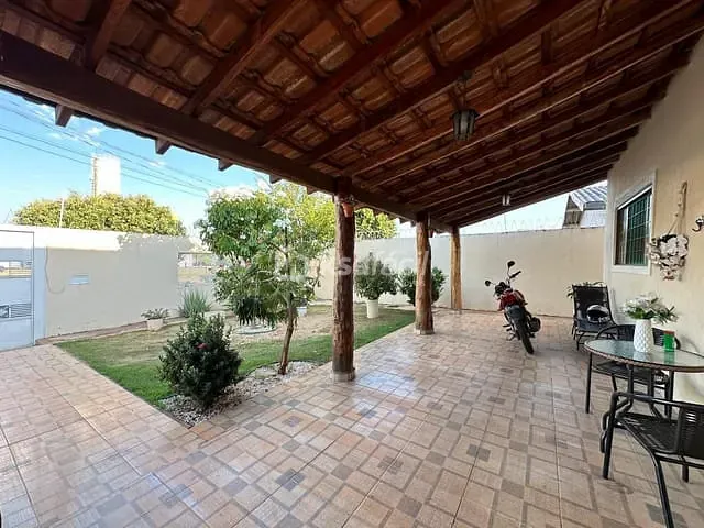 Casa com 360m² 2 quartos e 4 banheiros, à venda, no bairro Jardim Jacy em Campo Grande