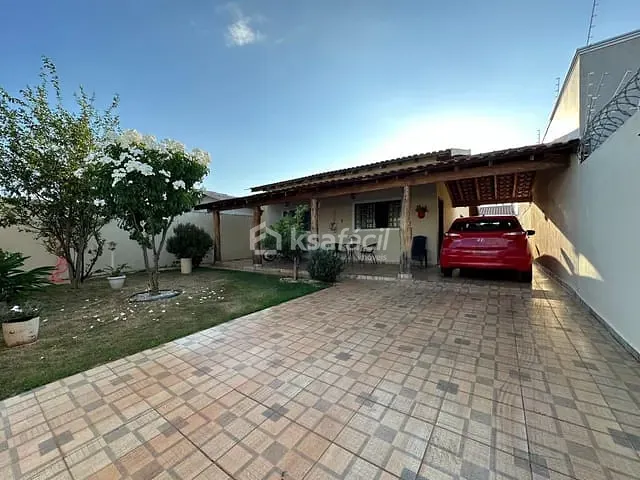 Casa com 360m² 2 quartos e 4 banheiros, à venda, no bairro Jardim Jacy em Campo Grande