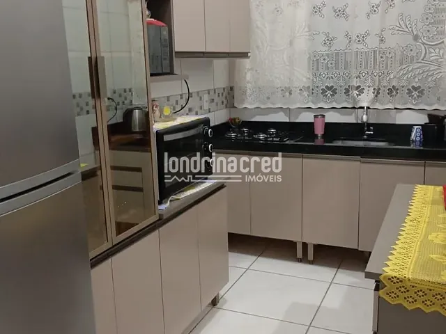 Casa com 125m² 2 quartos e 1 banheiro, à venda, no bairro Jardim São Paulo em Londrina