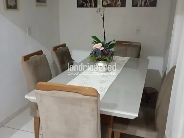 Casa com 125m² 2 quartos e 1 banheiro, à venda, no bairro Jardim São Paulo em Londrina