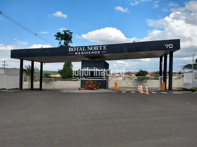 Casa com 150m² 3 quartos e 2 banheiros, à venda, no bairro Condomínio Royal Norte Residence em Londrina