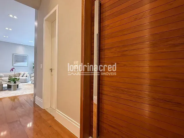 Casa com 1085m² 4 quartos e 5 banheiros, à venda, no bairro CONDOMINIO ACACIA IMPERIAL em Londrina