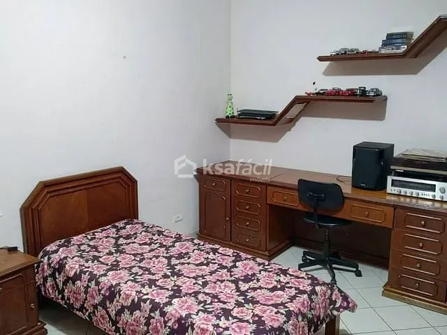 Casa com 360m² 3 quartos e 2 banheiros, à venda, no bairro Vila Vilas Boas em Campo Grande