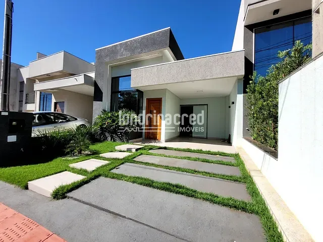 Casa com 150m² 3 quartos e 3 banheiros, à venda, no bairro Condomínio Heimtal Park em Londrina
