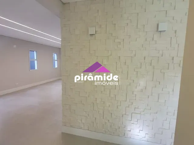 Casa com 345m² 3 quartos e 5 banheiros, à venda, no bairro Urbanova em São José dos Campos