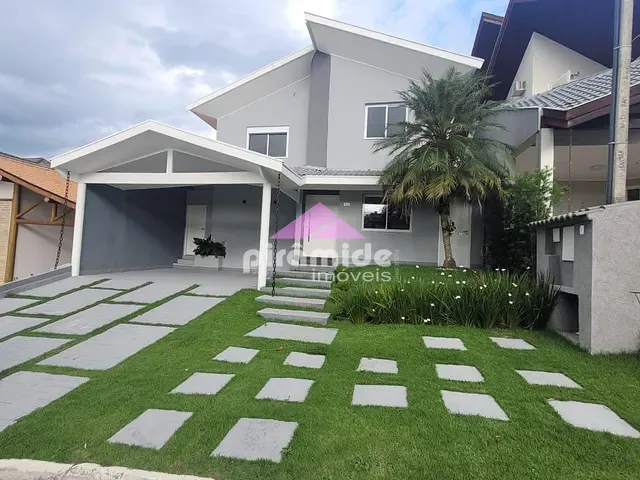 Casa com 345m² 3 quartos e 5 banheiros, à venda, no bairro Urbanova em São José dos Campos
