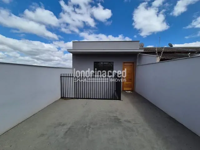 Casa com 144m² 2 quartos e 1 banheiro, à venda, no bairro Colúmbia em Londrina