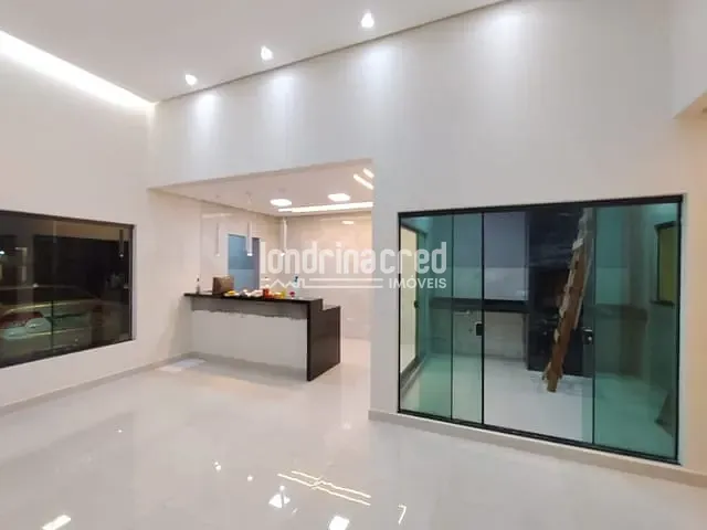 Casa com 150m² 3 quartos e 3 banheiros, à venda, no bairro Condomínio Heimtal Park em Londrina