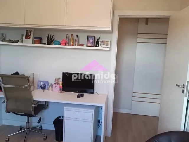 Casa com 300m², à venda, no bairro Bairro do Grama em Caçapava