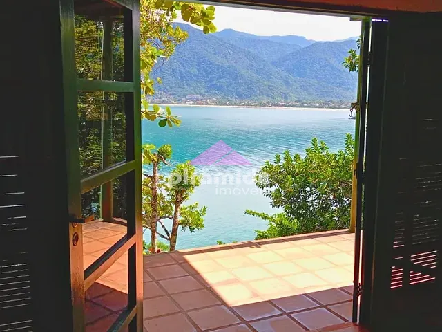 Casa com 700m² 2 quartos e 1 banheiro, à venda, no bairro Lagoinha em Ubatuba