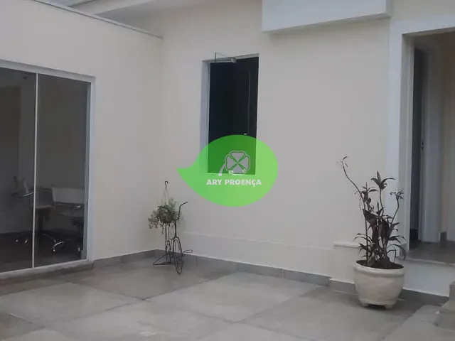 Casa 4 quartos e 4 banheiros, à venda, no bairro Jardim Emília em Sorocaba