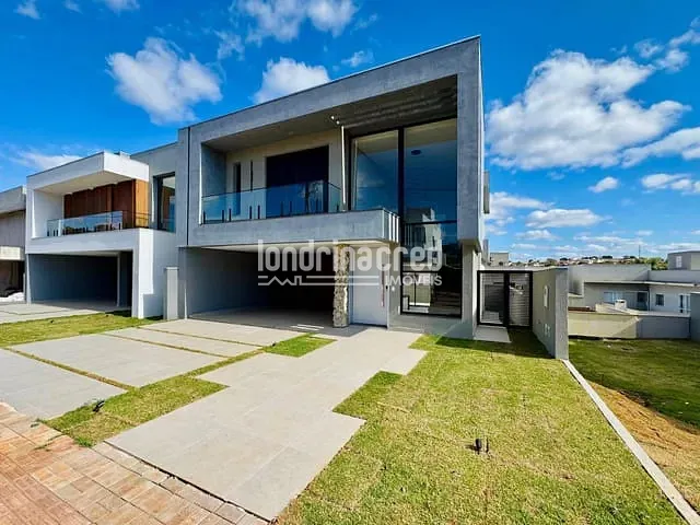 Casa com 264m² 3 quartos e 4 banheiros, à venda, no bairro CONDOMÍNIO ARAÇARI em Londrina