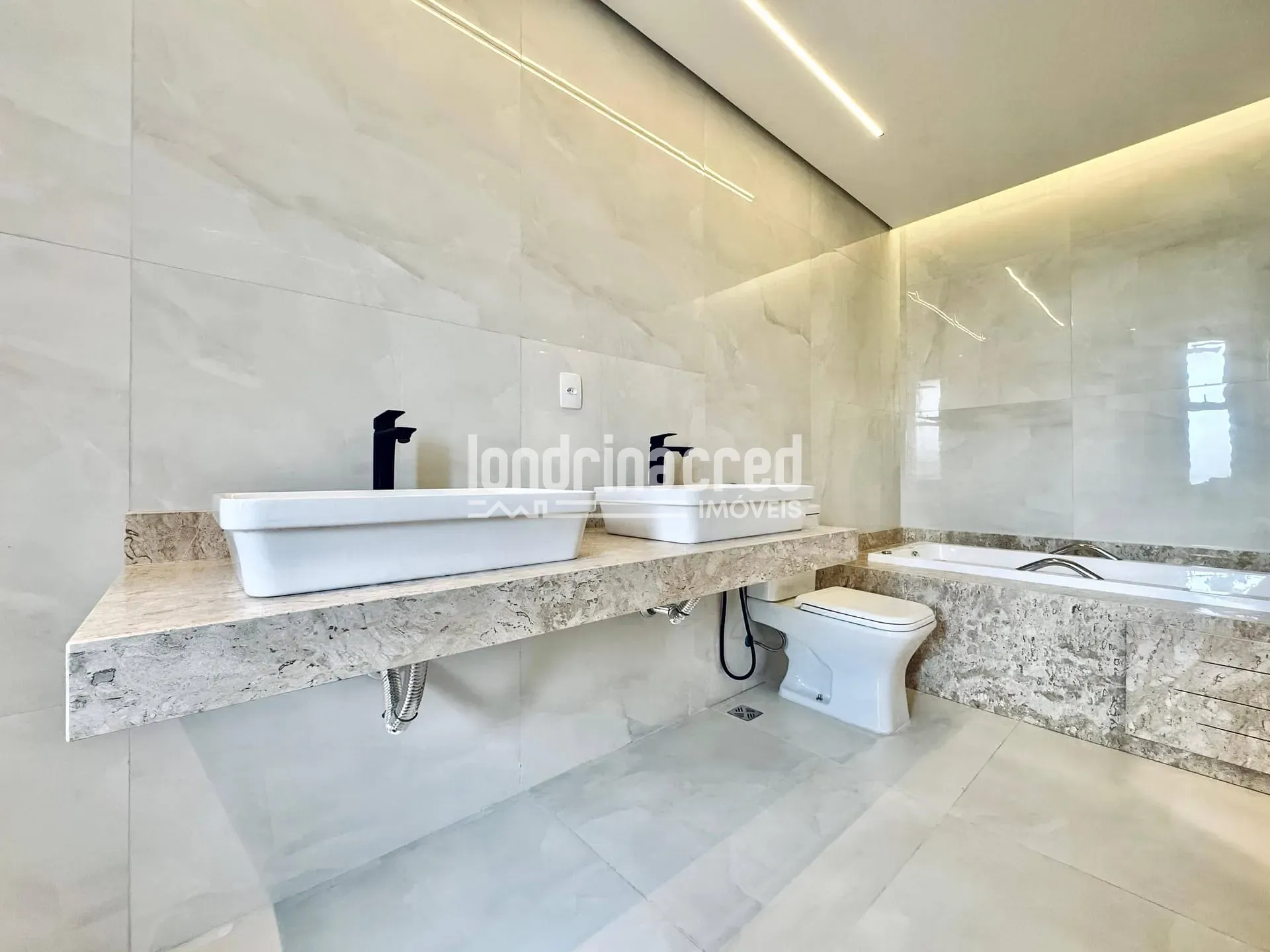 Casa, 3 quartos, 208 m² - Foto 30