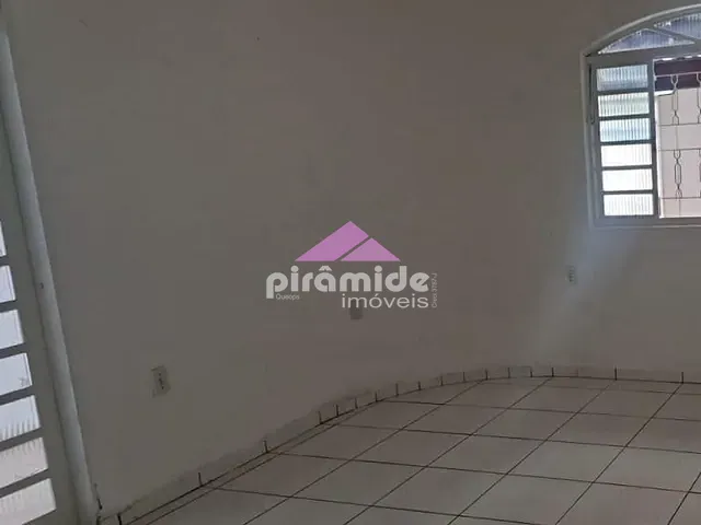 Casa com 140m² 3 quartos e 3 banheiros, à venda, no bairro Borda da Mata em Caçapava