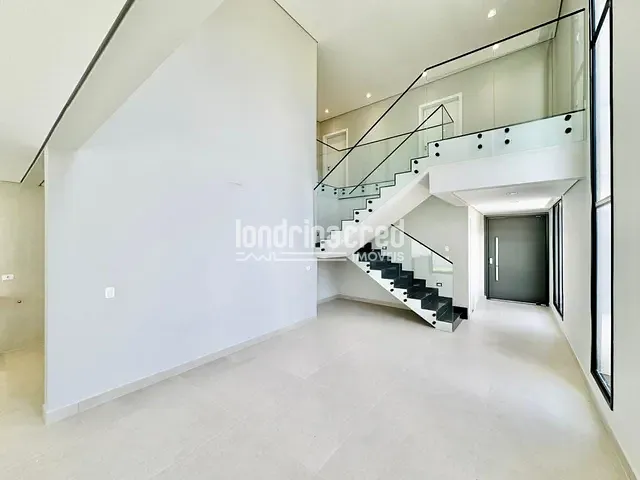 Casa com 210m² 3 quartos e 4 banheiros, à venda, no bairro CONDOMÍNIO ARANGUÁ em Londrina