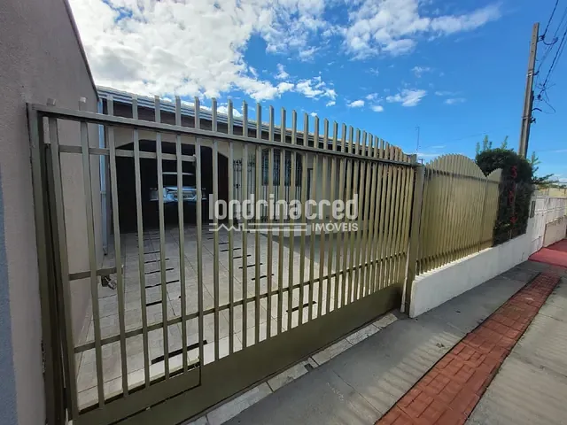 Casa com 200m² 3 quartos e 3 banheiros, à venda, no bairro Ernani Moura Lima em Londrina