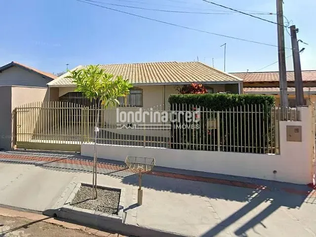 Casa com 200m² 3 quartos e 3 banheiros, à venda, no bairro Ernani Moura Lima em Londrina