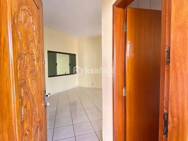 Casa com 360m² 5 quartos e 4 banheiros, à venda, no bairro Vila Vilas Boas em Campo Grande