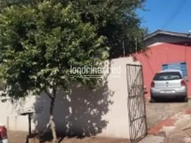 Casa com 200m² 2 quartos e 1 banheiro, à venda, no bairro Conjunto Farid Libos em Londrina