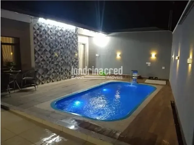 Casa 3 quartos e 4 banheiros, à venda, no bairro Alpes em Londrina