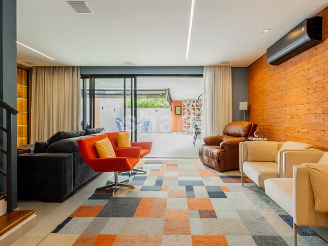 Casa com 230m² 3 quartos e 3 banheiros, à venda, no bairro Tamboré em Santana de Parnaíba