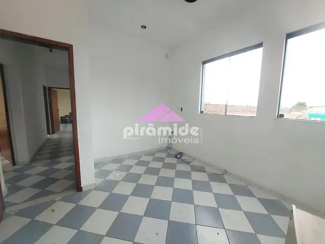 Casa com 334m², para alugar, no bairro Monte Castelo em São José dos Campos
