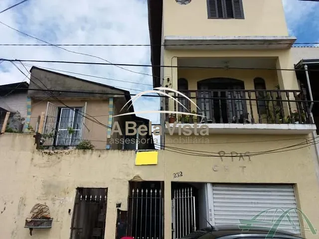 Casa com 250m² 6 quartos e 6 banheiros, à venda, no bairro Veloso em Osasco