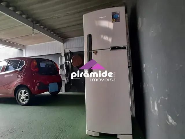 Casa com 180m² 3 quartos e 1 banheiro, à venda, no bairro Jardim Rio Claro em Caraguatatuba