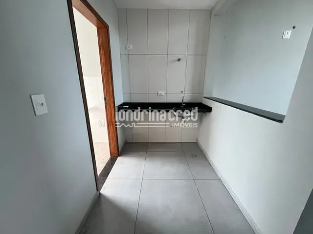 Casa com 125m² 3 quartos e 2 banheiros, à venda, no bairro Jardim Montecatini em Londrina