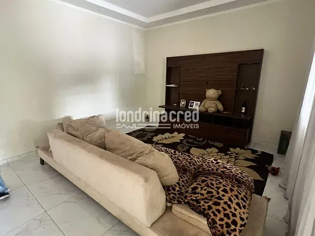 Casa com 314m² 3 quartos e 3 banheiros, à venda, no bairro Vila Romana em Ibiporã
